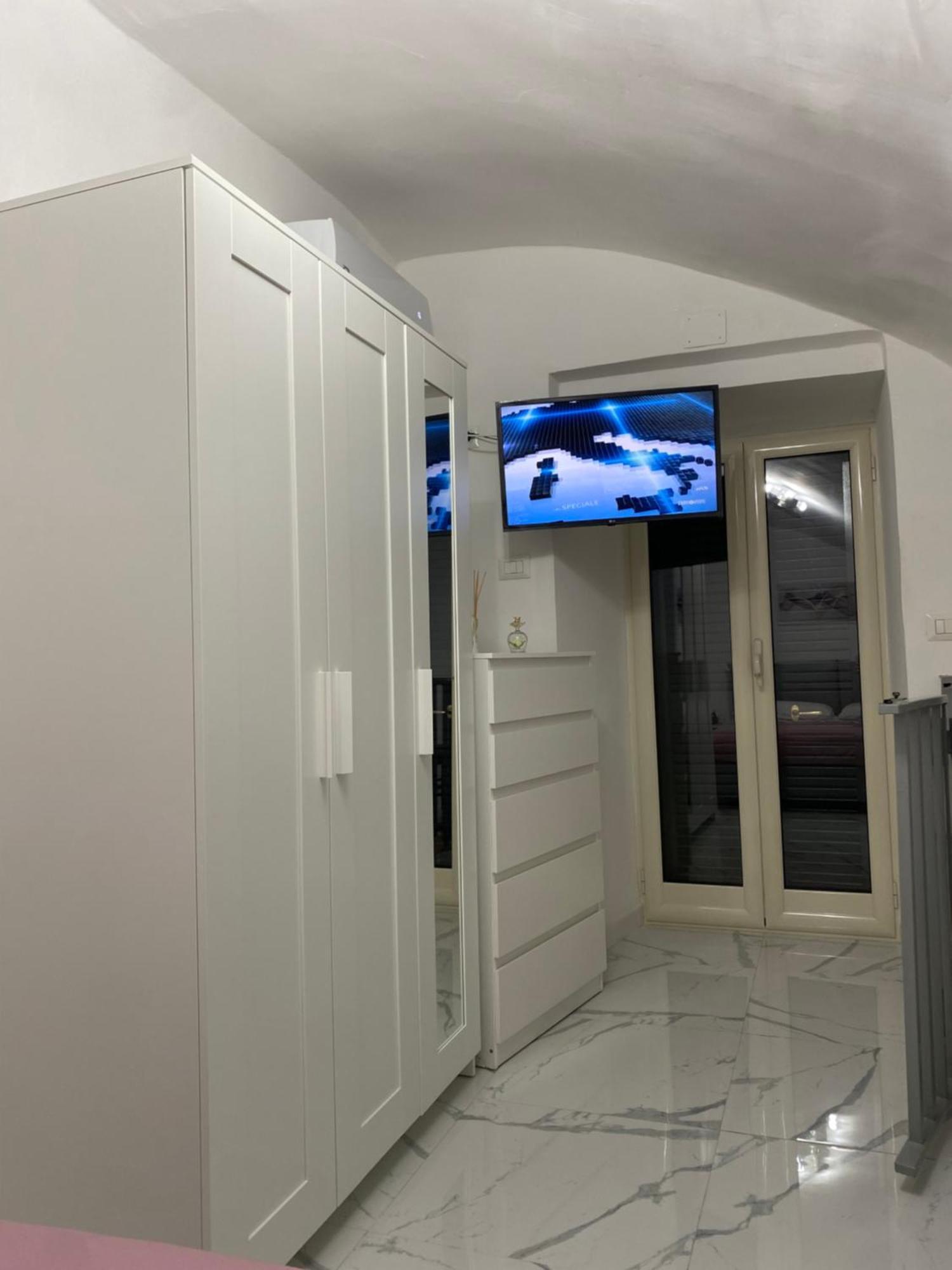Ferienwohnung O Vascio E Maradona Neapel Exterior foto